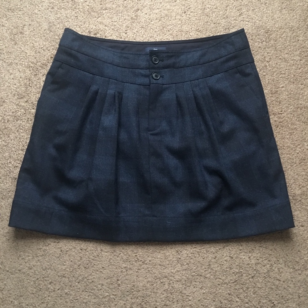 Gap🔸Plaid skirt with POCKETS!!!!🤗